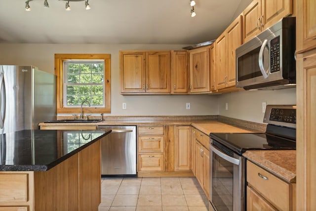 1 Echo Lake Rd, Boothbay Harbor, ME 04538 - photo 12