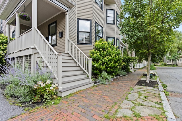 9 Lewis St Unit 3B, Portland, ME 04102 - photo 2