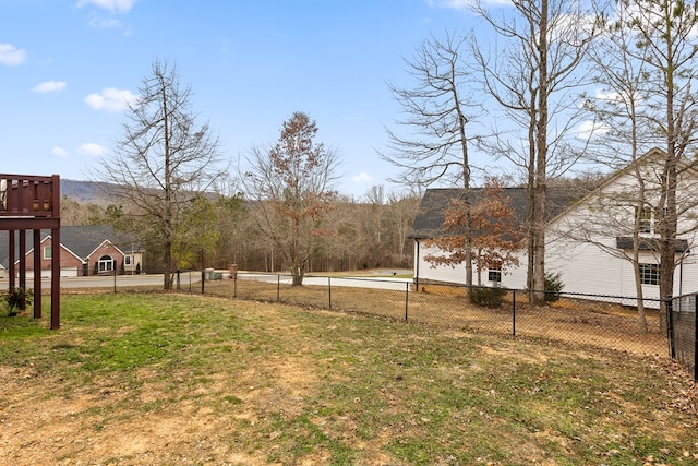 view of yard featuring fence