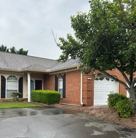 1698 Pin Oak Dr Unit 128, Dalton, GA 30721 - ranch-style home with a garage, brick siding, and driveway