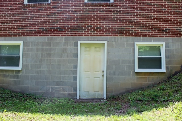 1722 Ball Ave, Dalton, GA 30720 - view of property entrance