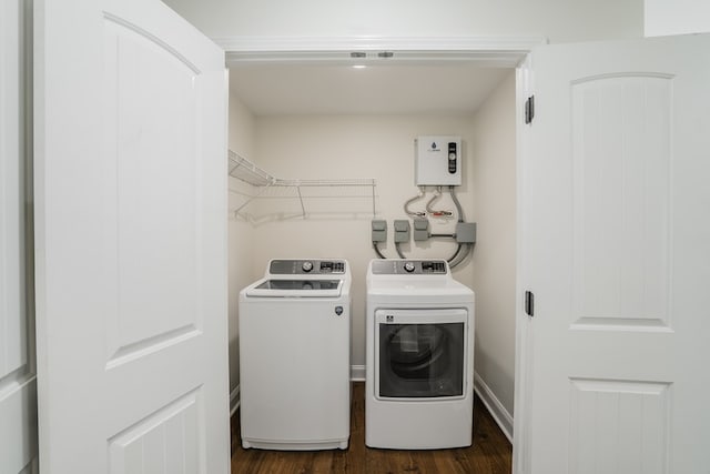 111 Arthur St, Dalton, GA 30721 - laundry area featuring washing machine and dryer and dark wood-style floors