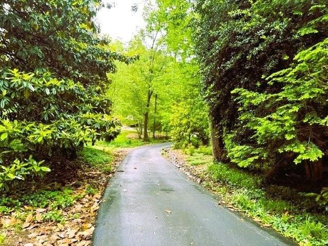 816 Dogwood Ln, Dalton, GA 30720 - view of home's exterior with central AC