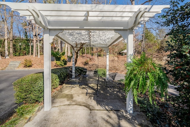 816 Dogwood Ln, Dalton, GA 30720 - view of patio / terrace featuring a pergola