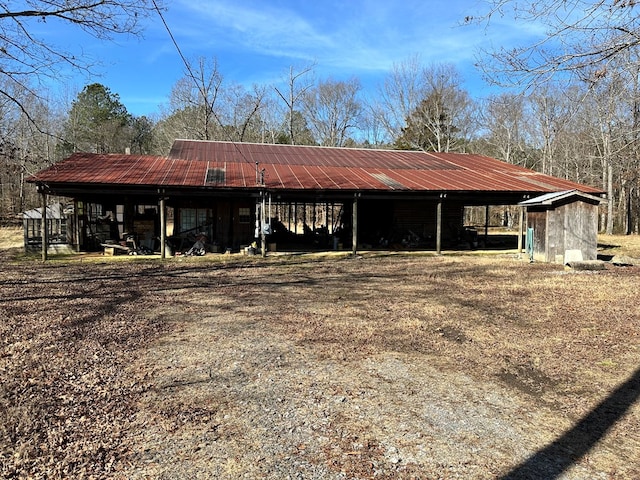 view of outdoor structure