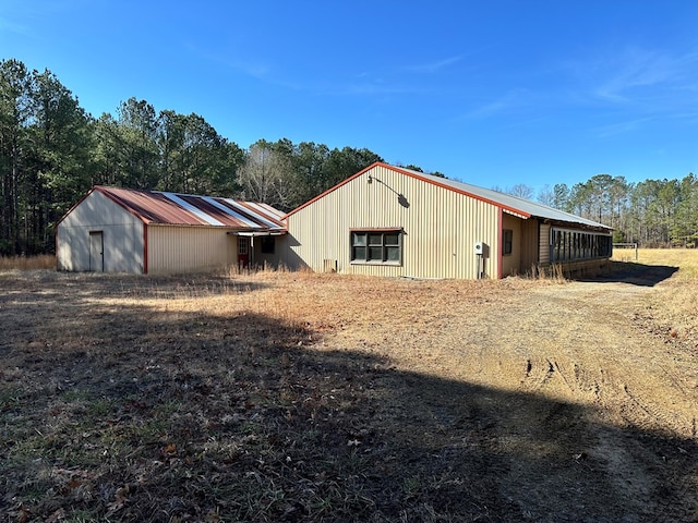 view of outbuilding