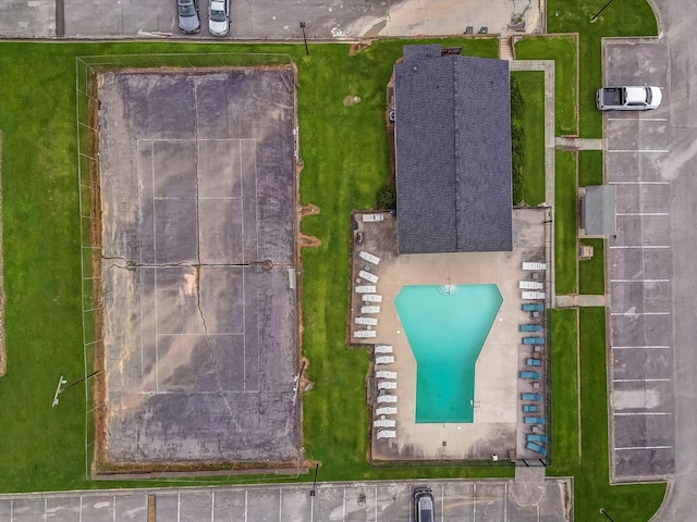 1962 Meadowbrook Cir, Dalton, GA 30720 - drone / aerial view of a pool