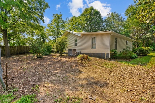1098 Mount Vernon Rd, Tunnel Hill, GA 30755 - view of home's exterior with central AC