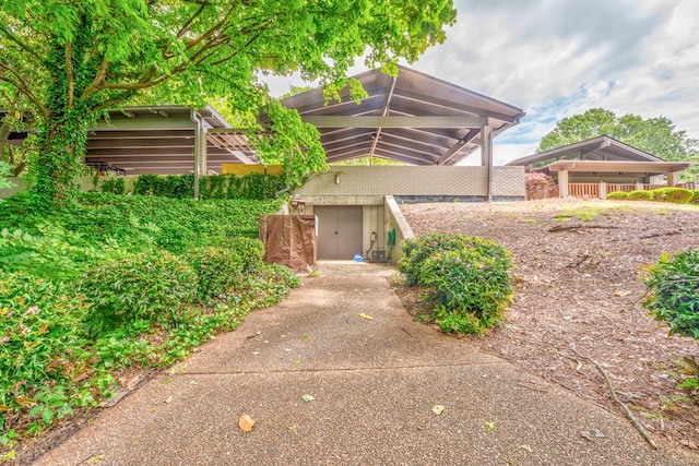 1301 Morton Dr, Dalton, GA 30720 - view of front facade with a shed and an outdoor structure
