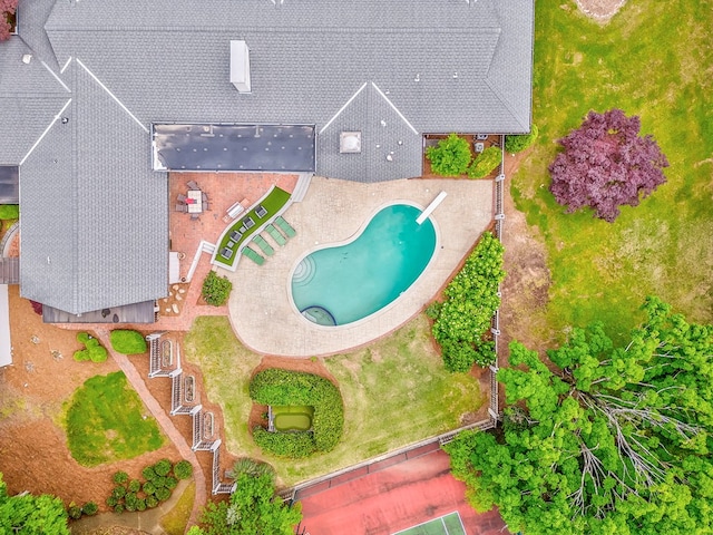 1301 Morton Dr, Dalton, GA 30720 - bird's eye view of a pool area