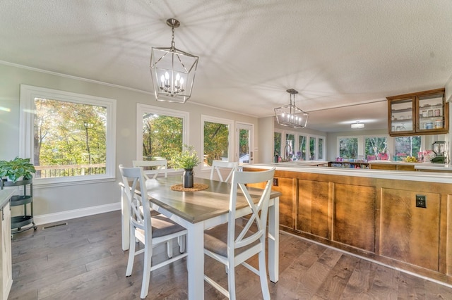 432 Castle Rd, Dalton, GA 30720 - sunroom with an inviting chandelier