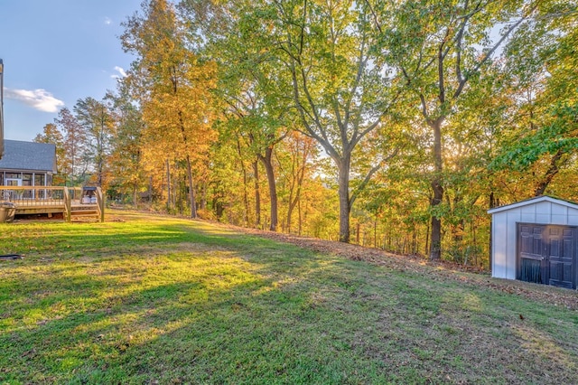 432 Castle Rd, Dalton, GA 30720 - view of yard featuring a shed and a deck