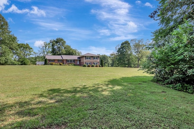153 Buckingham Dr, Dalton, GA 30720 - view of grassy yard