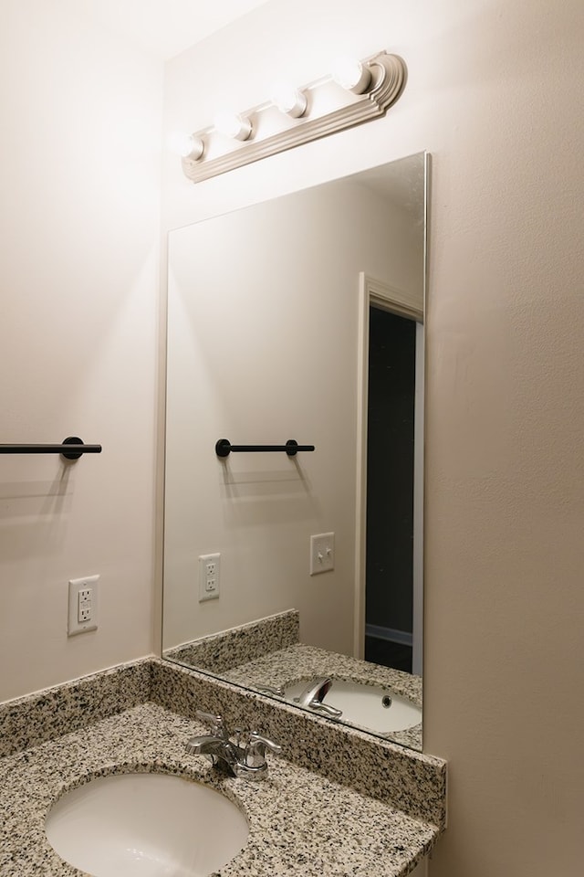 283 Parkland Way, Chatsworth, GA 30705 - bathroom featuring vanity