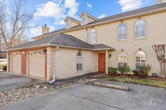 view of front facade with a garage