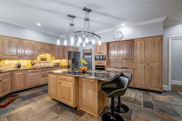 kitchen with tasteful backsplash, decorative light fixtures, a center island, ornamental molding, and stainless steel appliances