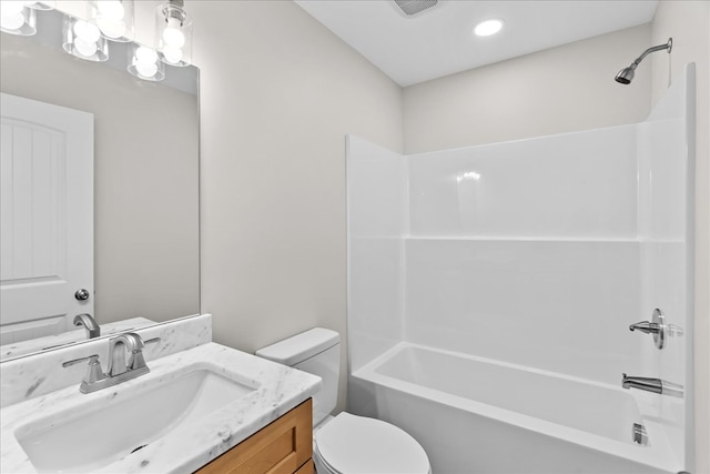 288 Flag Way, Chatsworth, GA 30705 - bathroom featuring vanity, toilet, and bathing tub / shower combination