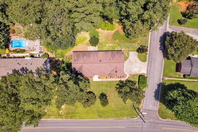 100 Tibbs Rd, Dalton, GA 30720 - drone / aerial view of a pool area