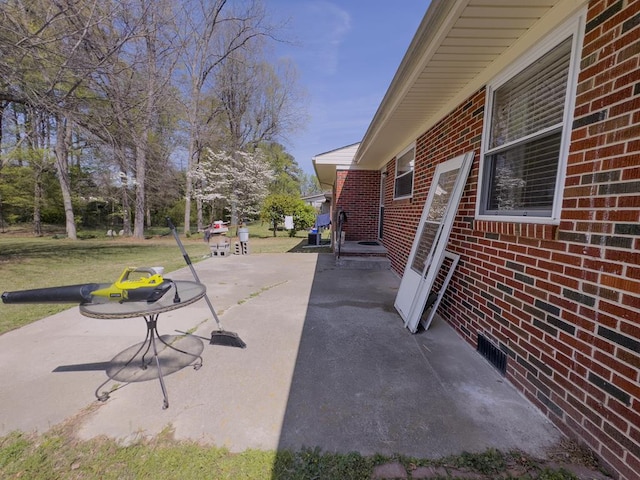 209 Kenemer Cir, Dalton, GA 30720 - view of patio / terrace