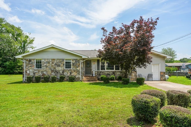 view of front of property featuring stone siding