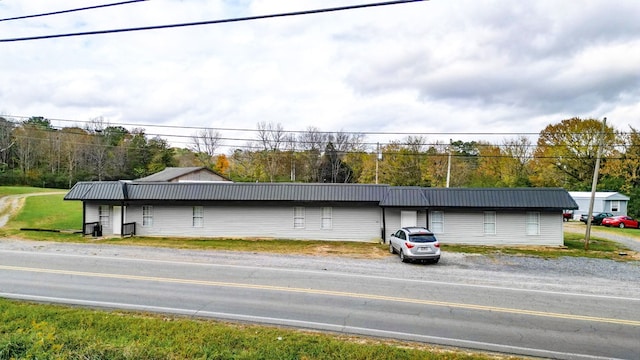 2032 Mill Creek Rd, Rocky Face, GA 30740 - view of front facade