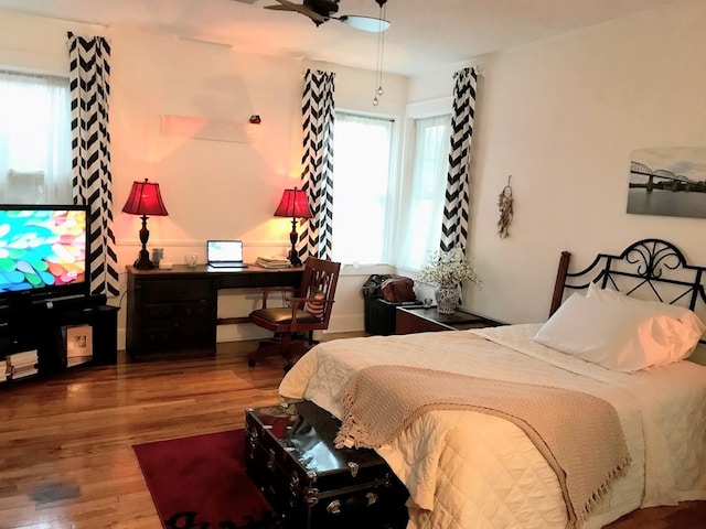 902 Walnut Ave, Dalton, GA 30720 - bedroom featuring hardwood / wood-style floors