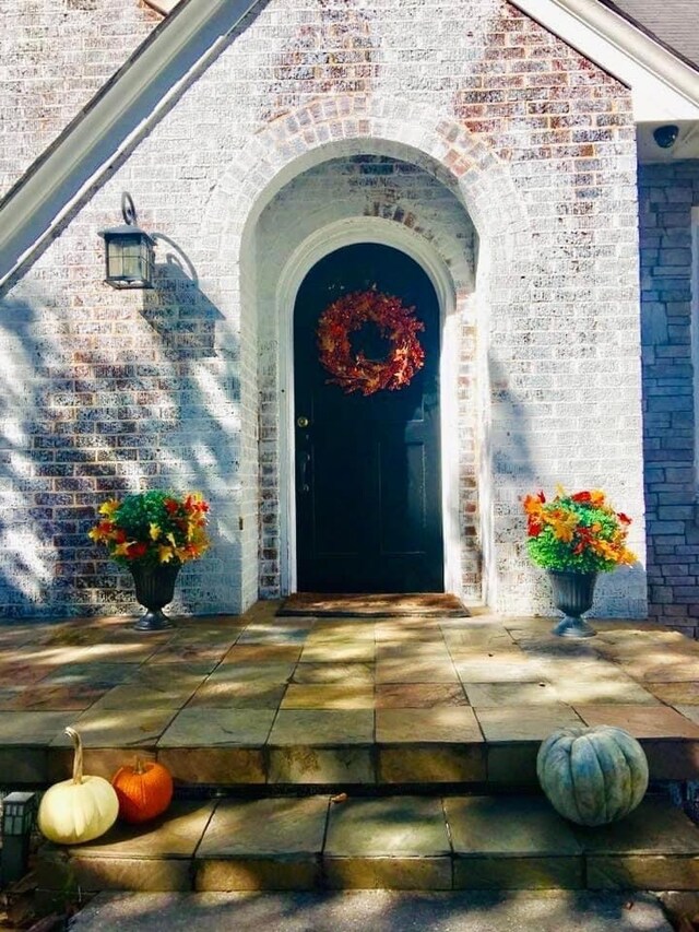 902 Walnut Ave, Dalton, GA 30720 - view of exterior entry