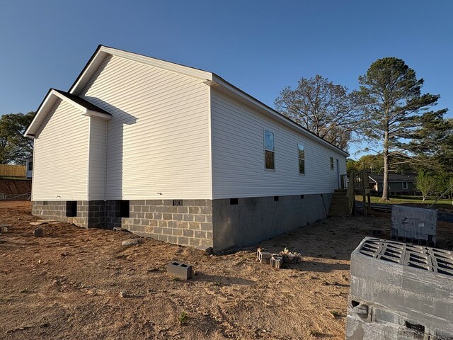 4327 Cronan Dr, Cohutta, GA 30710 - view of side of home with crawl space