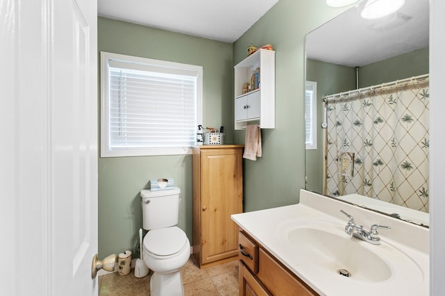 207 Pine St, Chatsworth, GA 30705 - full bath with vanity and a shower with curtain