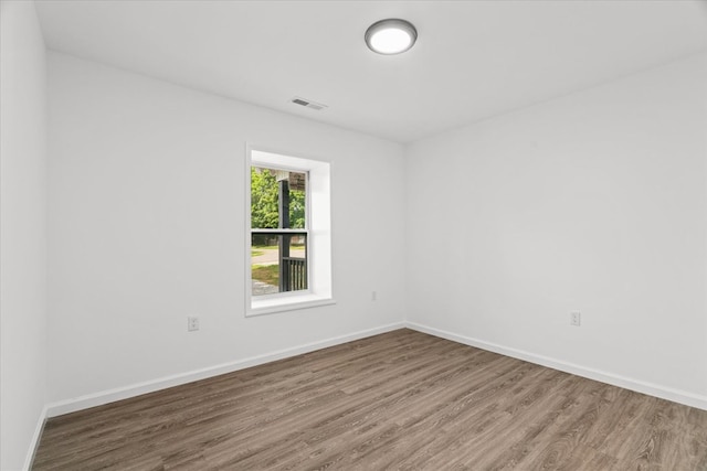 54 Austin Dr, Rossville, GA 30741 - unfurnished room with wood finished floors and baseboards