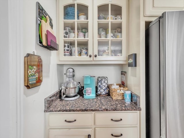 1000 Robin Way, Rocky Face, GA 30740 - bar area with freestanding refrigerator