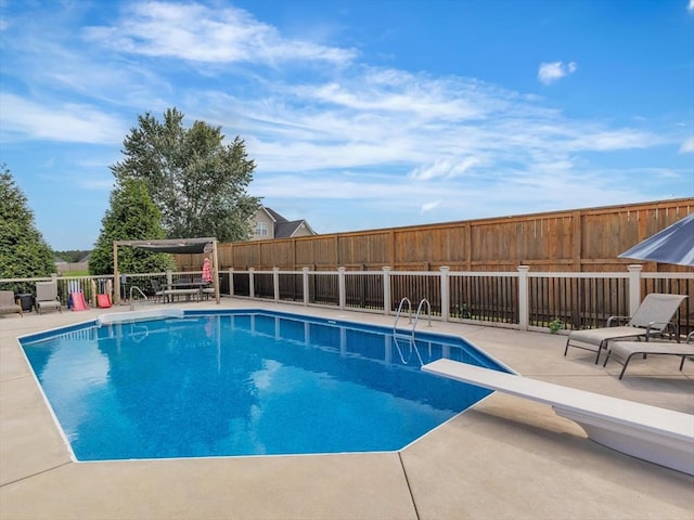 1000 Robin Way, Rocky Face, GA 30740 - view of swimming pool with a fenced backyard, a patio area, and a diving board