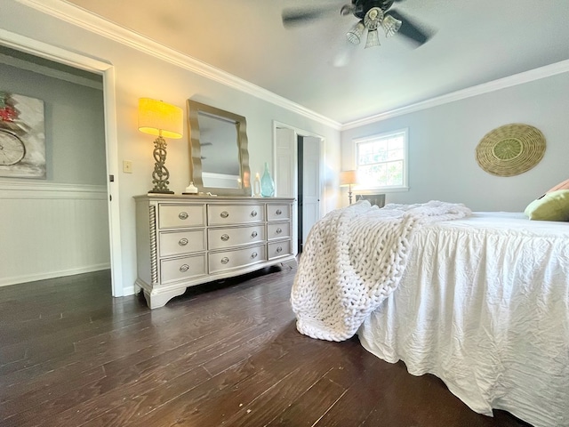 1229 Valencia Dr, Dalton, GA 30720 - bedroom featuring dark wood finished floors, crown molding, and ceiling fan