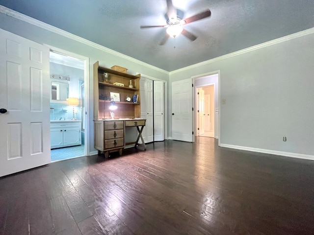 1229 Valencia Dr, Dalton, GA 30720 - living area featuring ceiling fan, dark wood-style floors, and crown molding