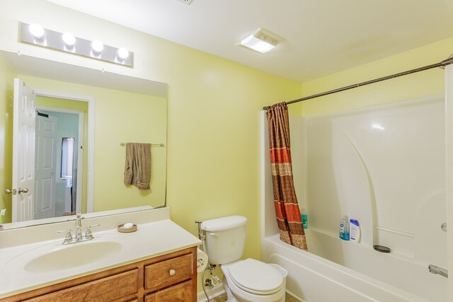 128 Andasol Way, Dalton, GA 30720 - full bath featuring toilet, vanity, shower / tub combo with curtain, and visible vents
