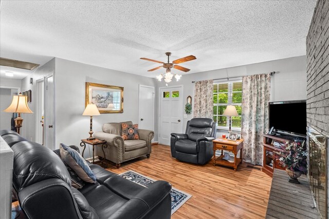4042 Village Dr, Cohutta, GA 30710