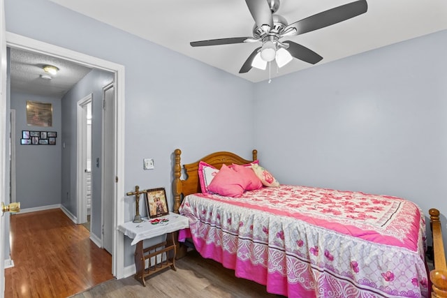1369 Lida St, Dalton, GA 30721 - bedroom featuring wood finished floors and a ceiling fan