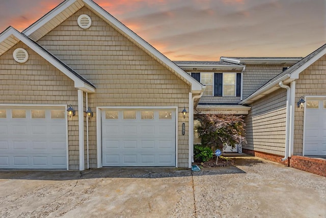1951 Oxford Ct Unit 10, Dalton, GA 30720 - view of front facade featuring driveway and an attached garage