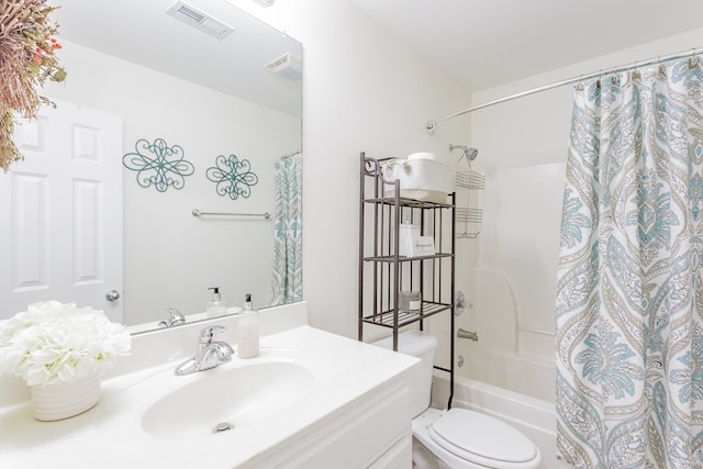 1951 Oxford Ct Unit 10, Dalton, GA 30720 - full bathroom with shower / tub combo with curtain, vanity, and toilet