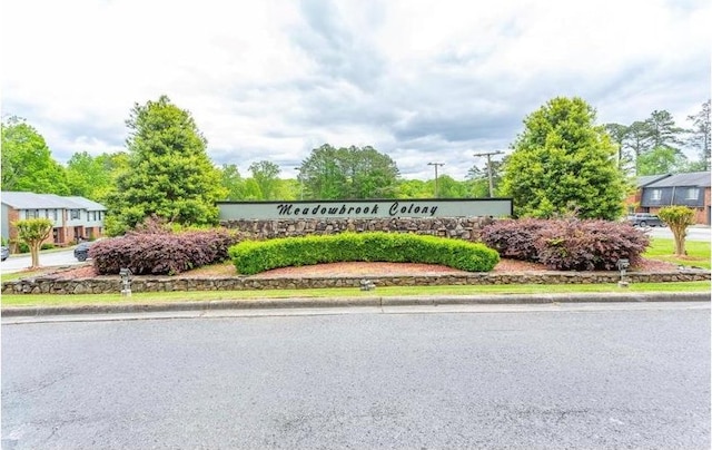 1935 Meadowbrook Cir Unit C, Dalton, GA 30720 - view of community sign
