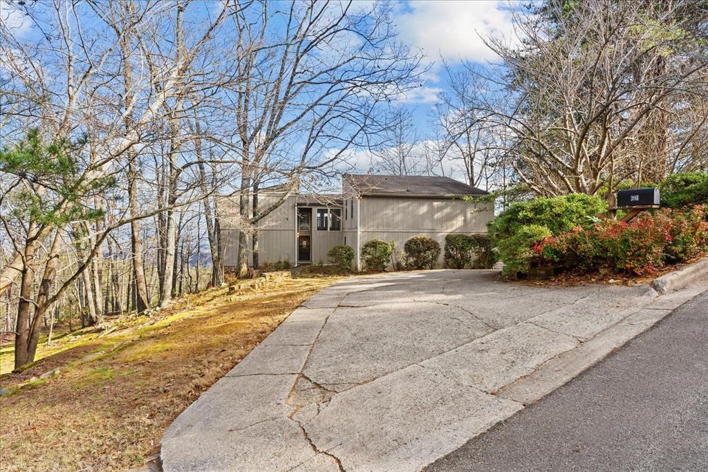 601 Mount Sinai Rd, Dalton, GA 30720 - view of front of home