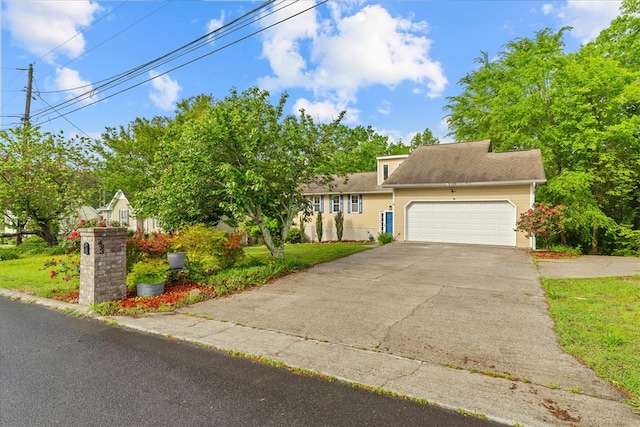 493 Lennox Way, Rocky Face, GA 30740 - view of front of home with a front lawn, driveway, and a garage