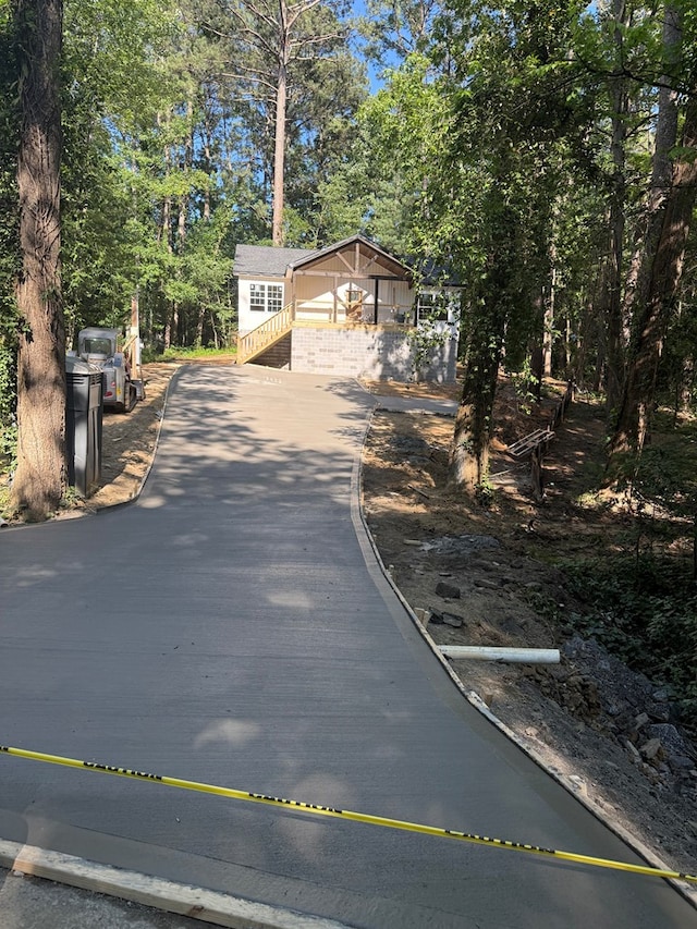 409 Van Buren Dr, Dalton, GA 30721 - view of front facade with stairway and driveway