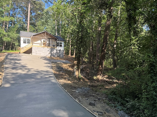 409 Van Buren Dr, Dalton, GA 30721 - view of front of home featuring brick siding and stairway