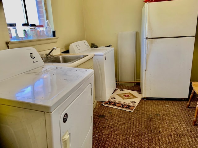 3281 Dug Gap Rd, Dalton, GA 30720 - laundry room with a sink