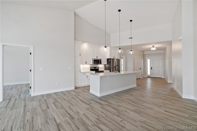 66 Knox Rd Unit 402, Rocky Mount, MO 65072