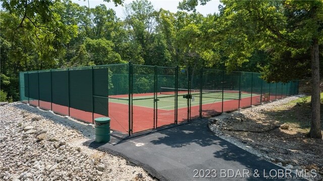 100 Turn Bridge Ct, Porto Cima, MO 65079