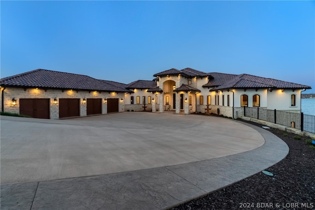 view of mediterranean / spanish-style house