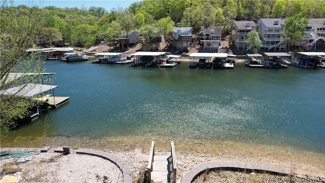 Listing photo 3 for 1151 Ginger Rd, Lake Ozark MO 65049