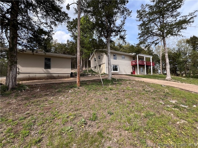 view of front of house